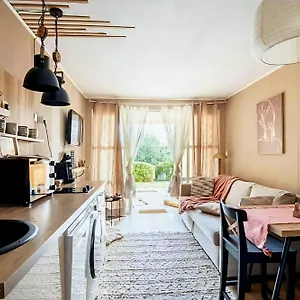 Appartement Esprit Du Sud, Saint-Raphaël